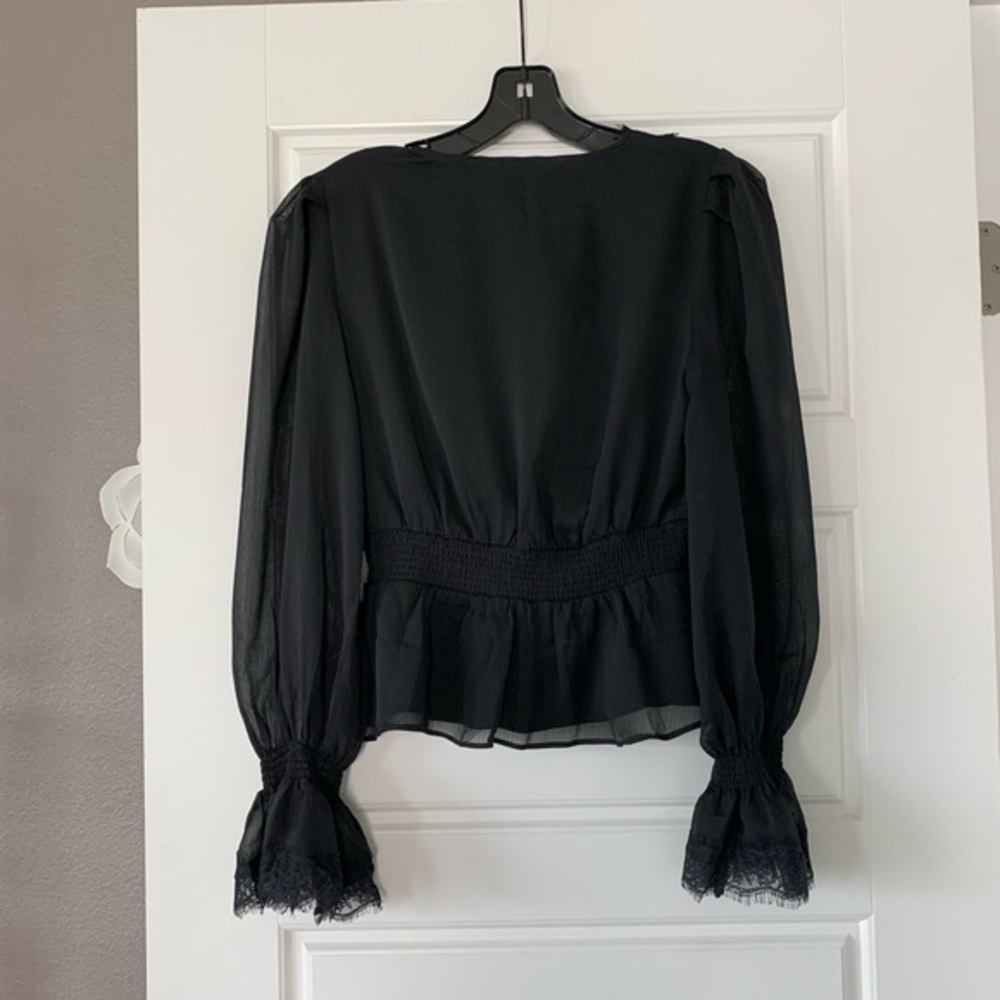 Express Lacey Long Sleeve Top NWT - Picture 3 of 8